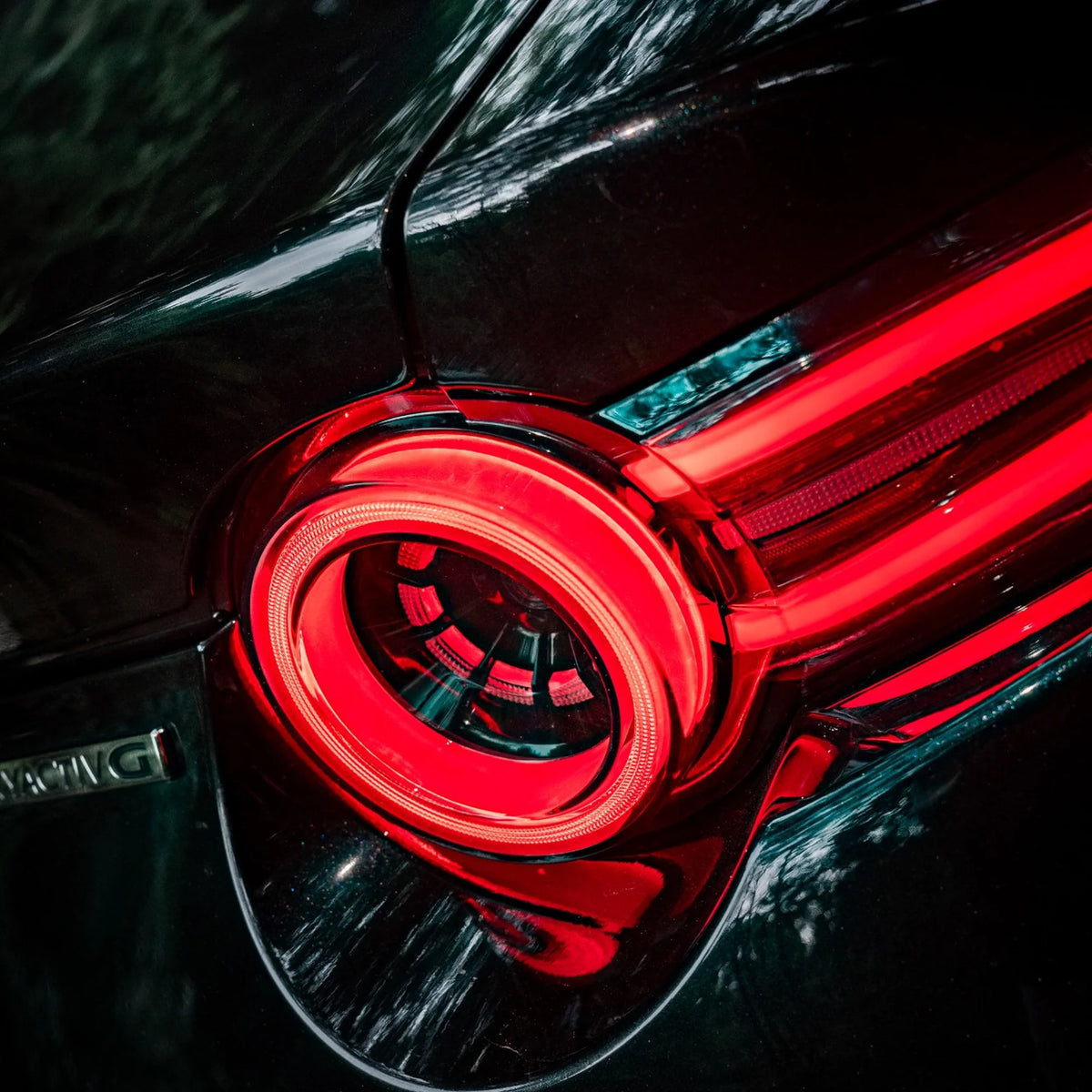 Feux arrière à LED Rotor Signature de la collection Reimagined pour Mazda MX-5 Miata ND