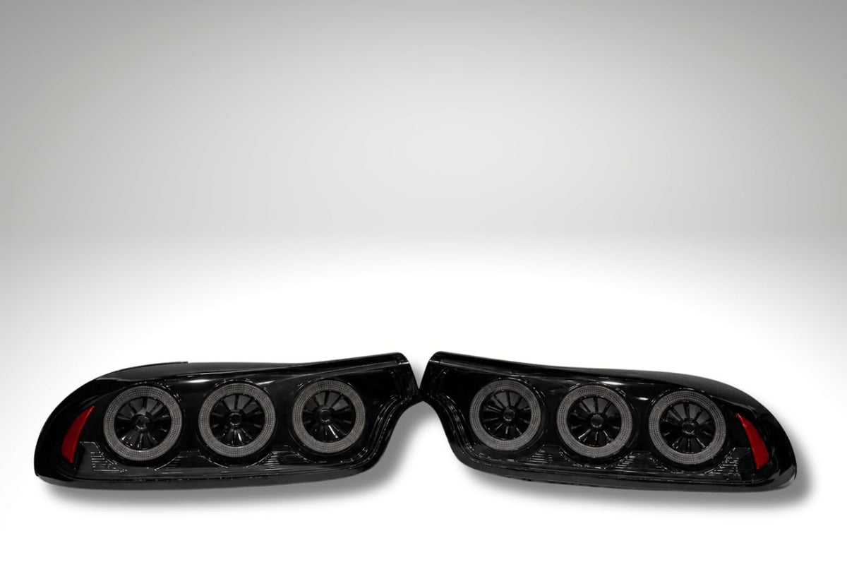 Pilotos traseros LED Rotor Pulse Signature para Mazda RX-7 FD3S - Transparentes / Ahumados (1992–1996)