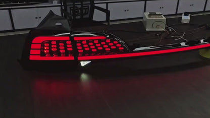 Luces traseras LED completas y barra de luz central para Tesla Model Y (2020+)