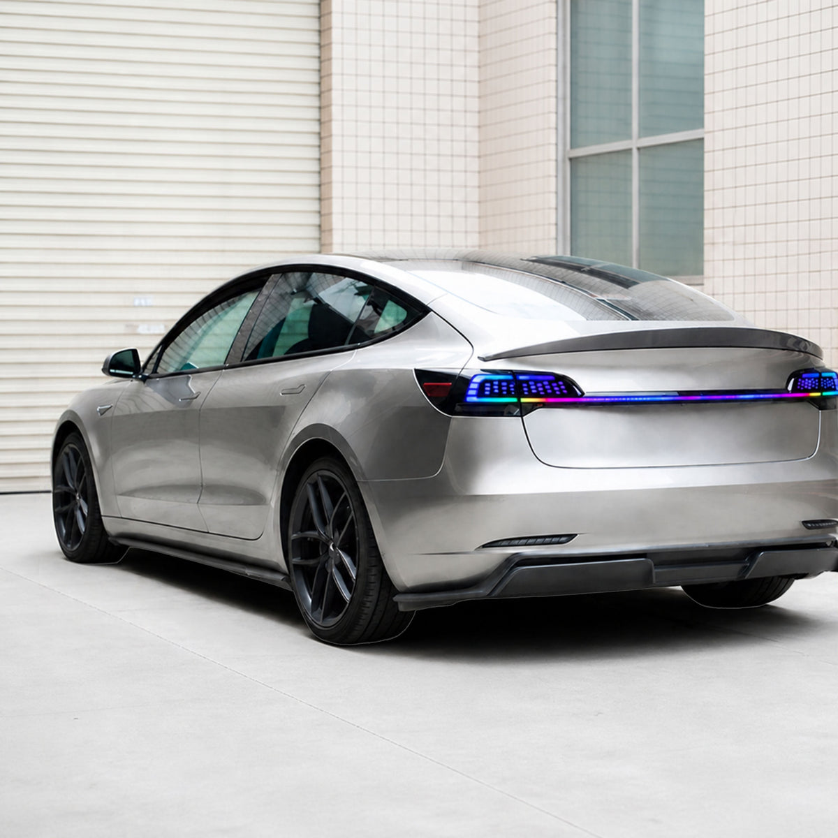 Luces traseras LED RGB distintivas y barra de luz para Tesla Model 3 (2017–2023)